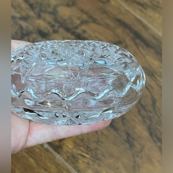 Vintage Prescut Round Pomade Box with Lid best gift never used - Picture 4 of 4